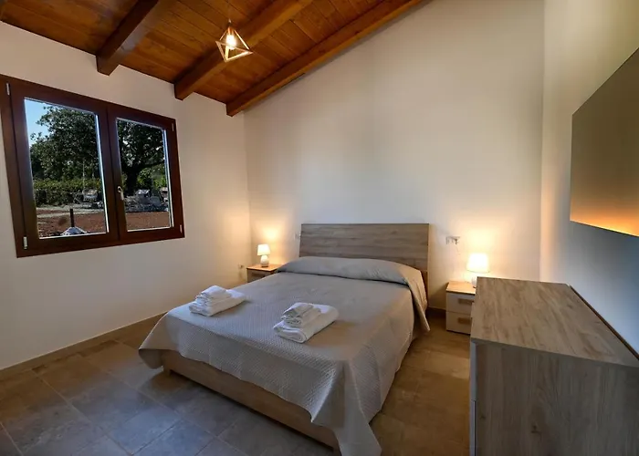 Сasa de vacaciones Boara Mottola